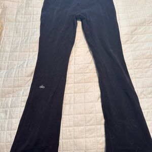 Alo Yoga Pants